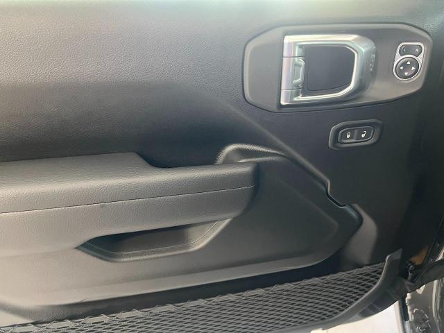 2025 Jeep Wrangler Vehicle Photo in Oshkosh, WI 54901
