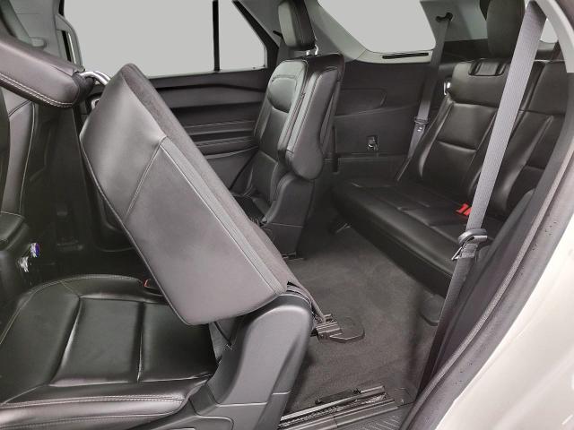 2023 Ford Explorer Vehicle Photo in Neenah, WI 54956