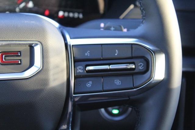 2025 GMC Acadia Vehicle Photo in Greenville, TX 75402