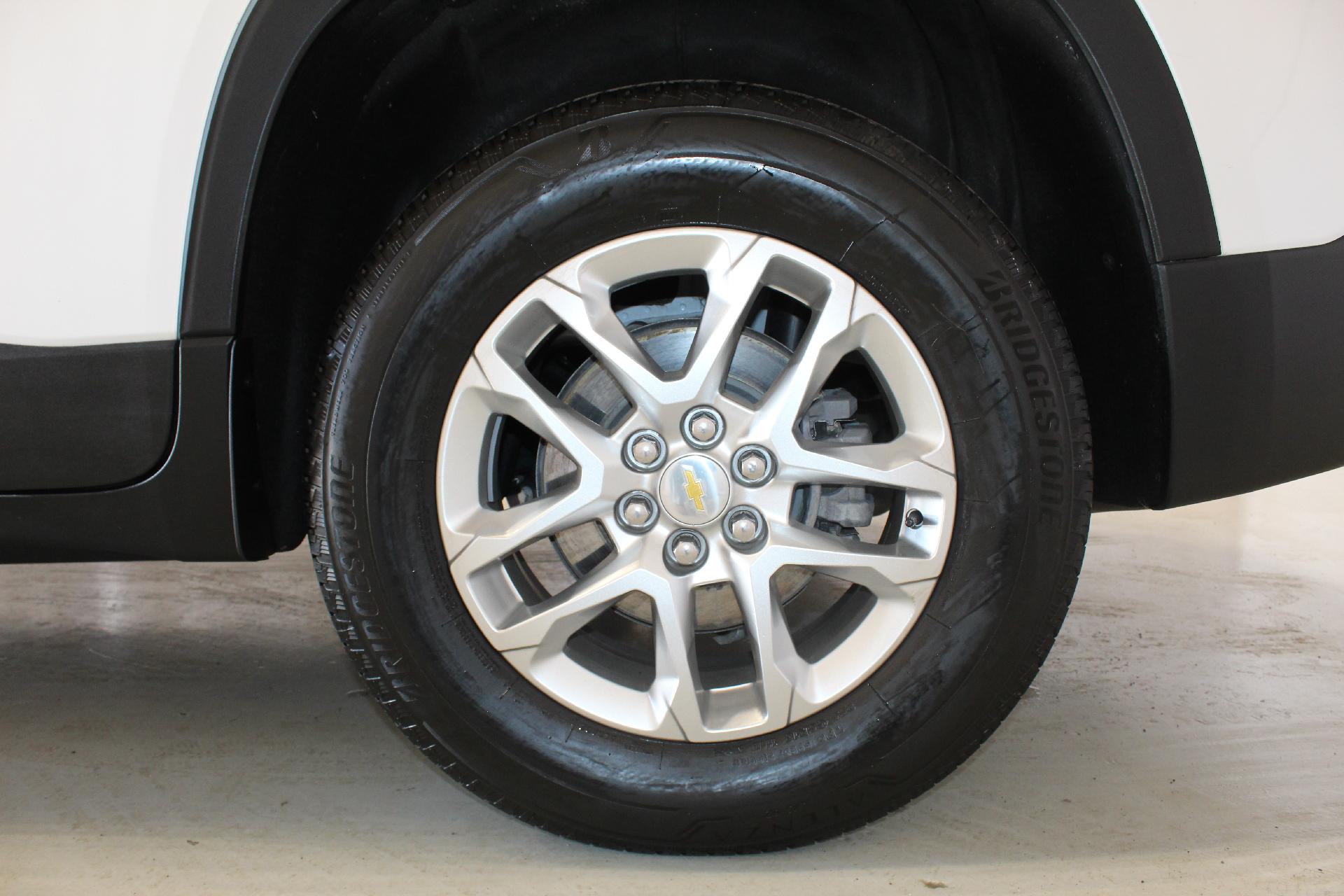 2021 Chevrolet Traverse Vehicle Photo in NORTHAMPTON, MA 01060-1120