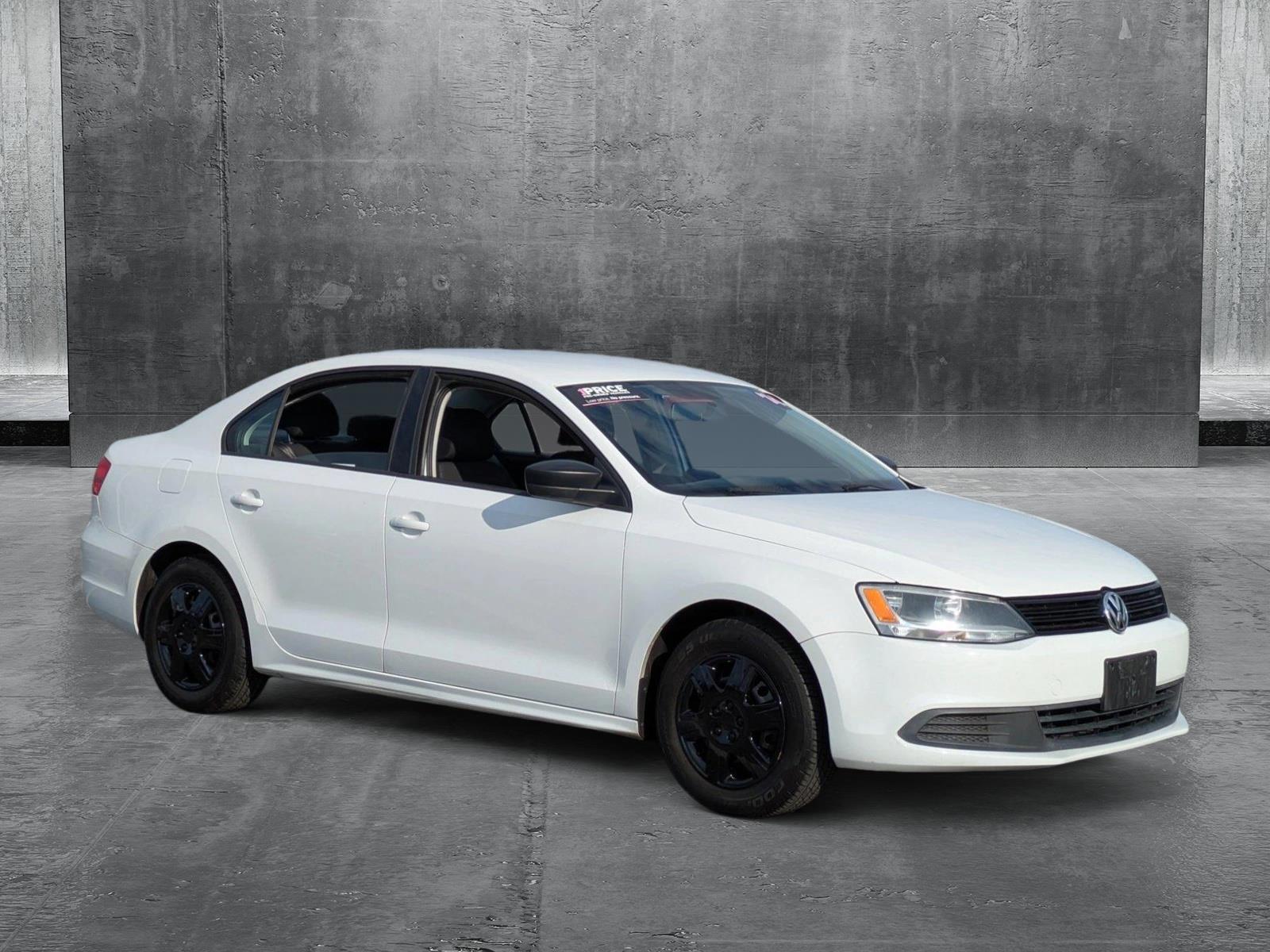 2014 Volkswagen Jetta Sedan Vehicle Photo in CLEARWATER, FL 33764-7163