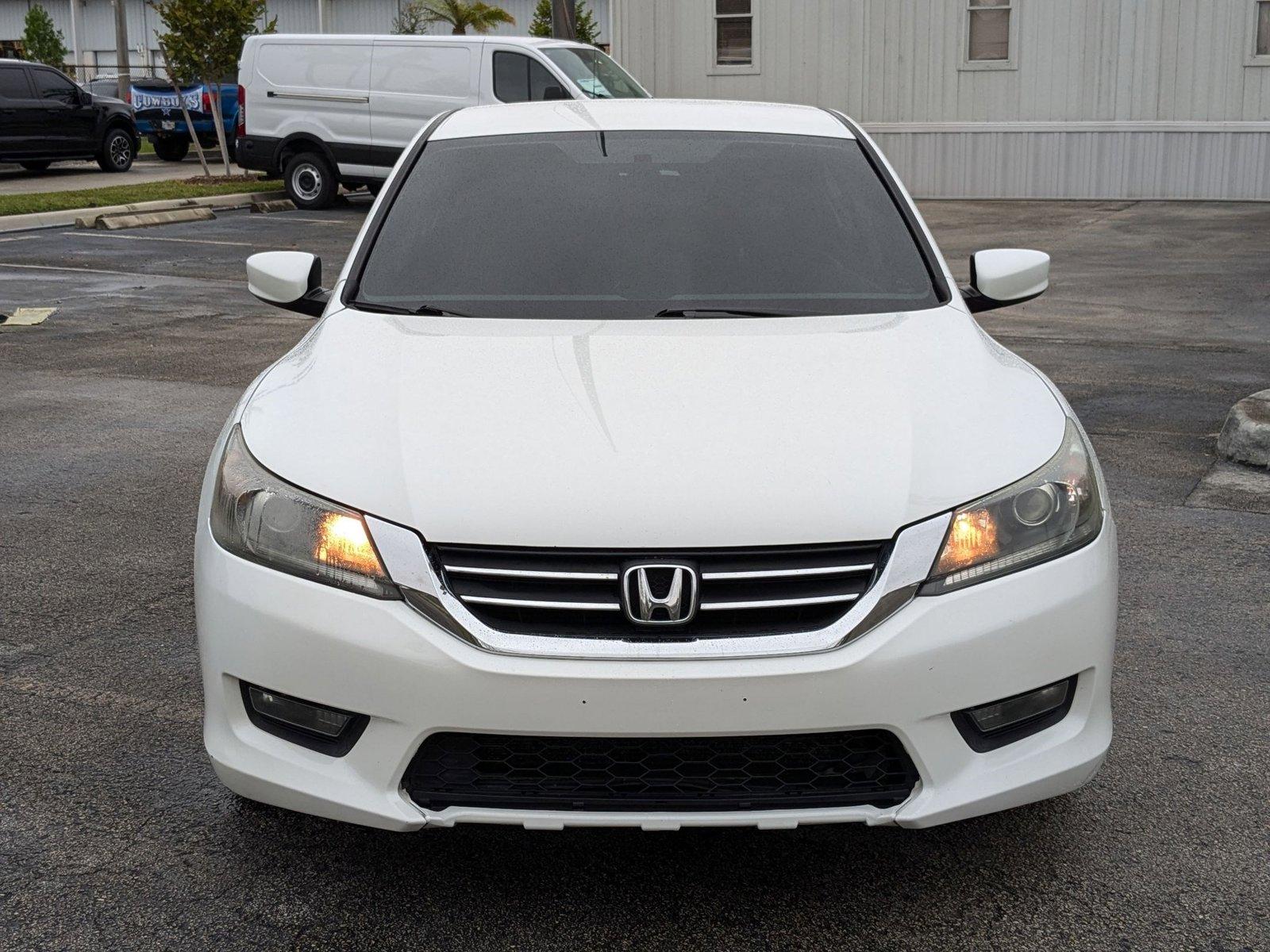 2014 Honda Accord Sedan Vehicle Photo in Miami, FL 33015