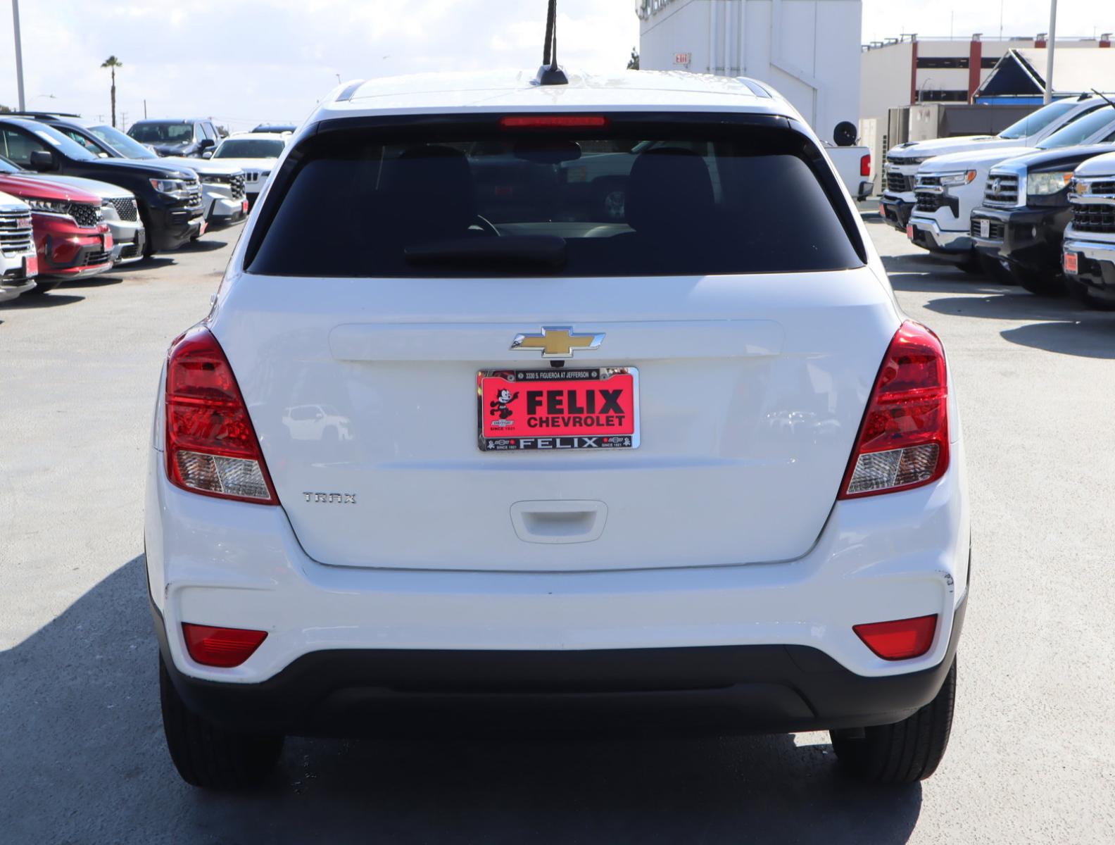 2022 Chevrolet Trax Vehicle Photo in LOS ANGELES, CA 90007-3794