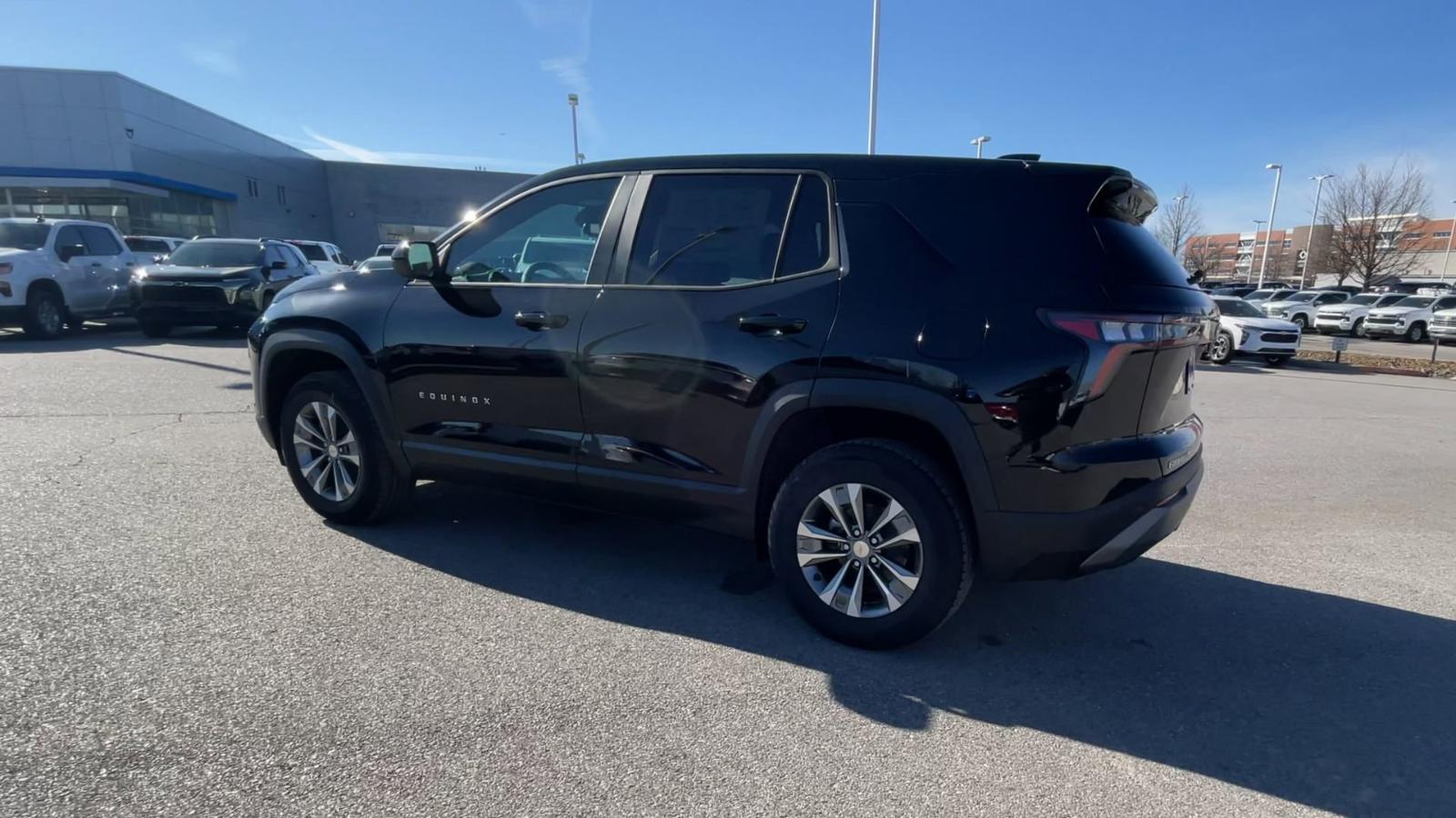 2025 Chevrolet Equinox Vehicle Photo in BENTONVILLE, AR 72712-4322