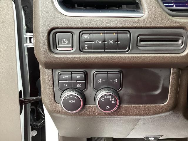 2023 Chevrolet Suburban Vehicle Photo in GARDNER, MA 01440-3110