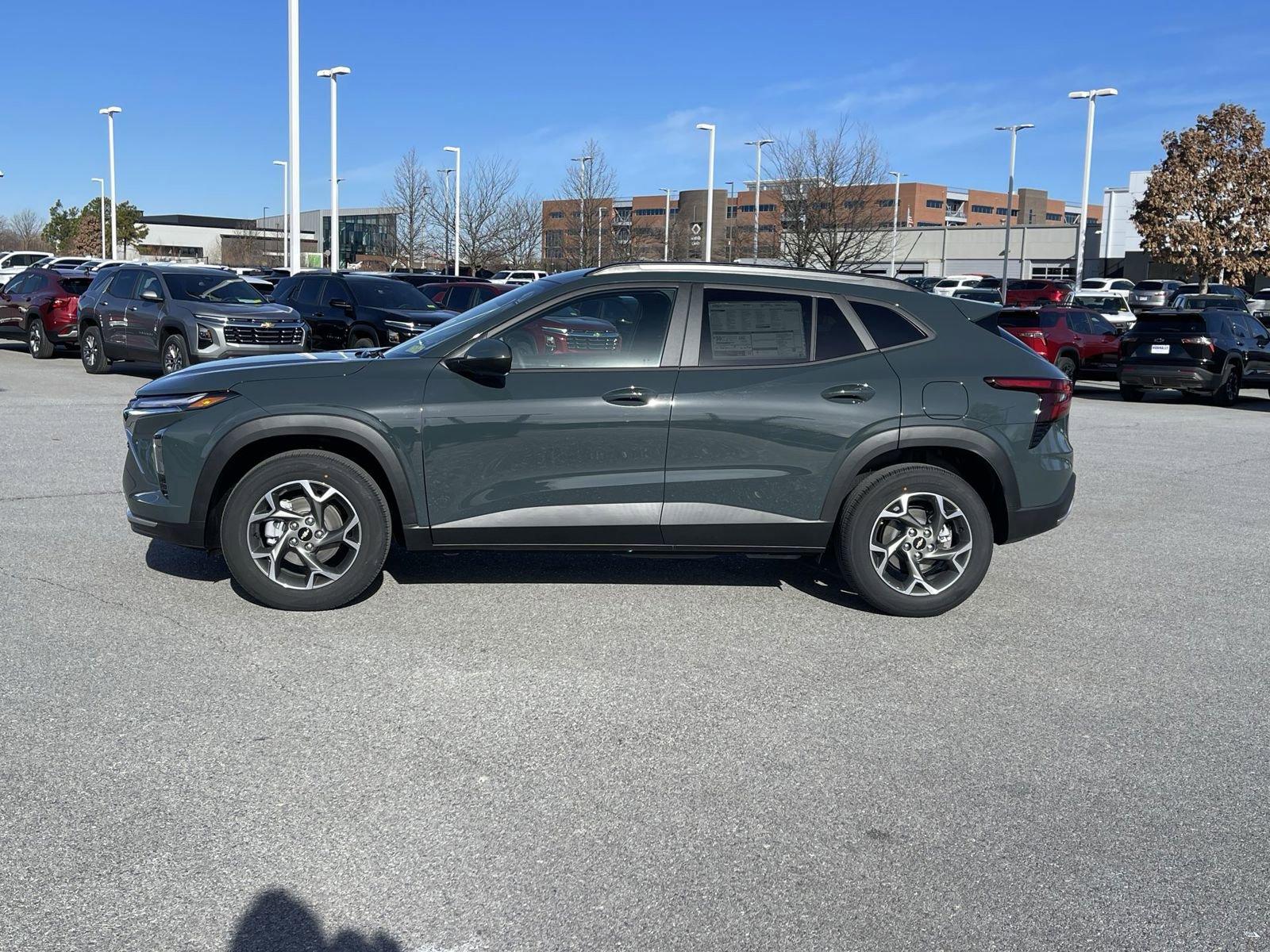 2025 Chevrolet Trax Vehicle Photo in BENTONVILLE, AR 72712-4322