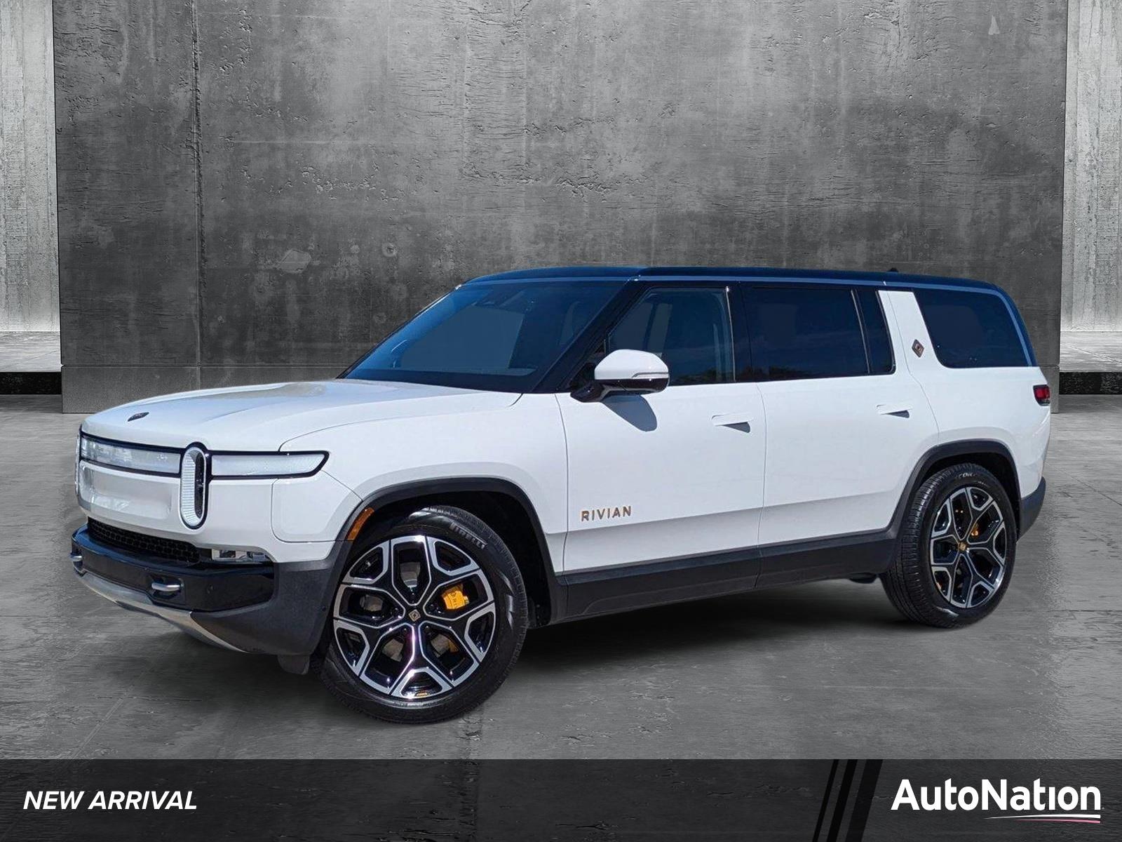 2023 Rivian R1S Vehicle Photo in Clearwater, FL 33765