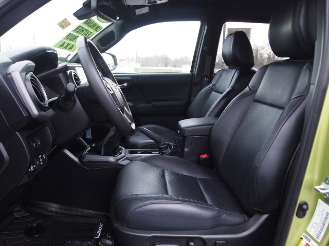 2023 Toyota Tacoma 4WD Vehicle Photo in MADISON, IN 47250-1611