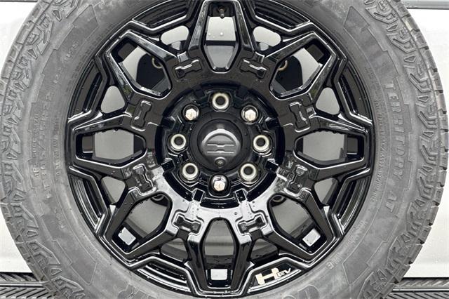 2025 GMC HUMMER EV SUV Vehicle Photo in ELK GROVE, CA 95757-8703
