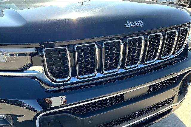 2023 Jeep Grand Cherokee L Vehicle Photo in Grapevine, TX 76051