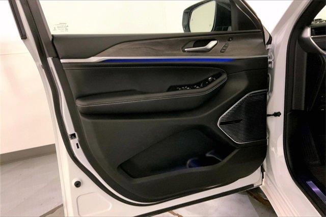 2021 Jeep Grand Cherokee L Vehicle Photo in INDEPENDENCE, MO 64055-1314