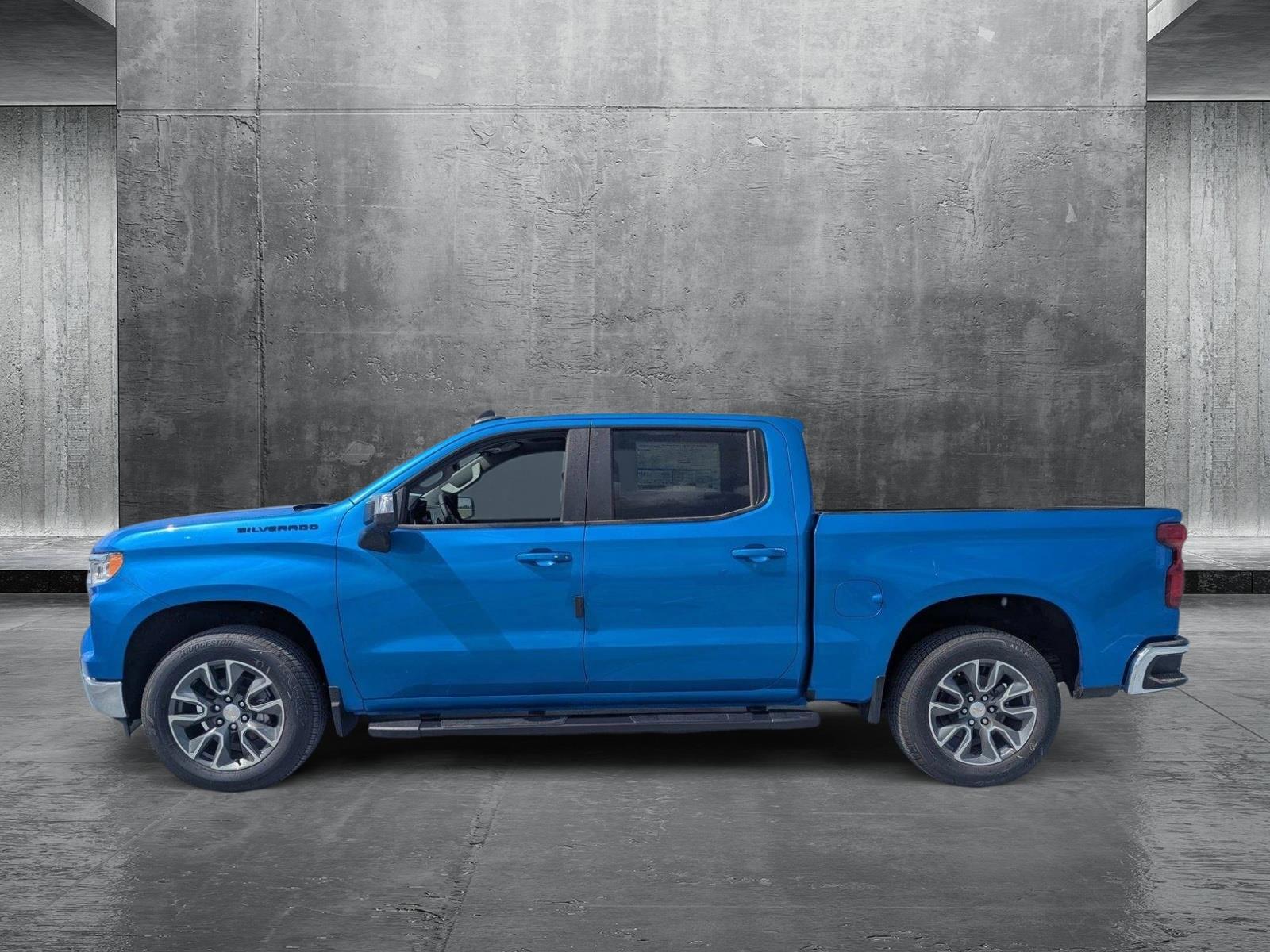 2025 Chevrolet Silverado 1500 Vehicle Photo in PEMBROKE PINES, FL 33024-6534