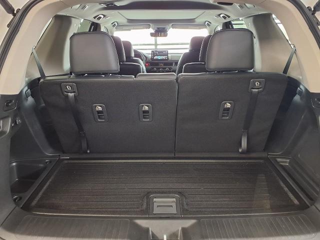 2025 Honda Pilot Vehicle Photo in Oshkosh, WI 54904