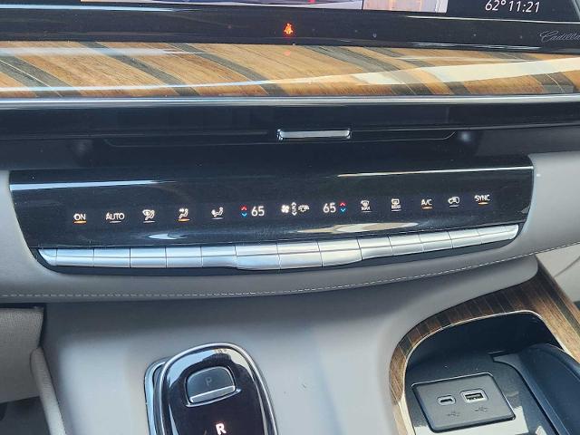 2021 Cadillac Escalade Vehicle Photo in Grapevine, TX 76051