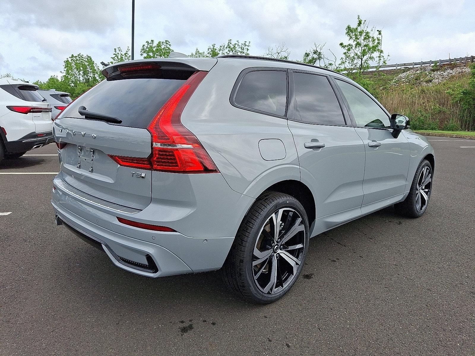 2025 Volvo XC60 Plug-In Hybrid Vehicle Photo in Trevose, PA 19053