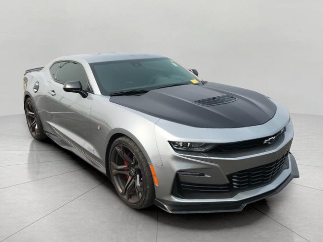 2023 Chevrolet Camaro Vehicle Photo in GREEN BAY, WI 54303-3330