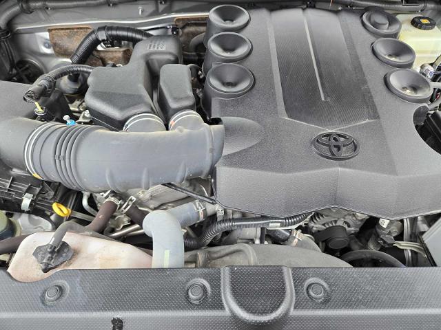 2020 Toyota 4Runner Vehicle Photo in DENTON, TX 76210-9321