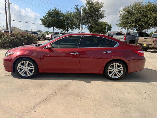 2017 Nissan Altima Vehicle Photo in San Antonio, TX 78209
