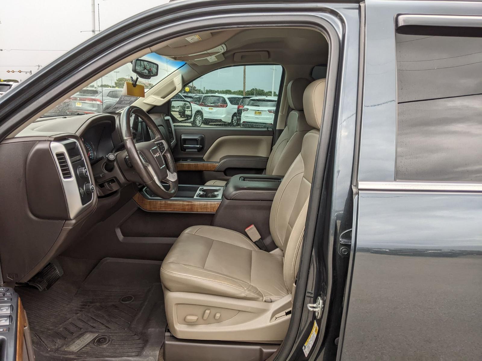 2017 GMC Sierra 1500 Vehicle Photo in Seguin, TX 78155