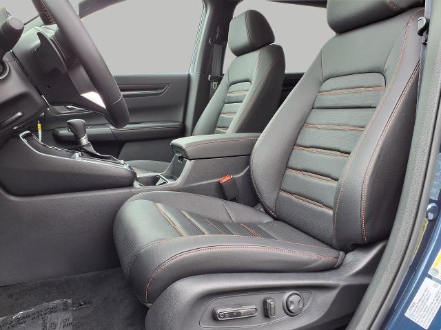 2026 Honda CR-V Hybrid Vehicle Photo in Oshkosh, WI 54904