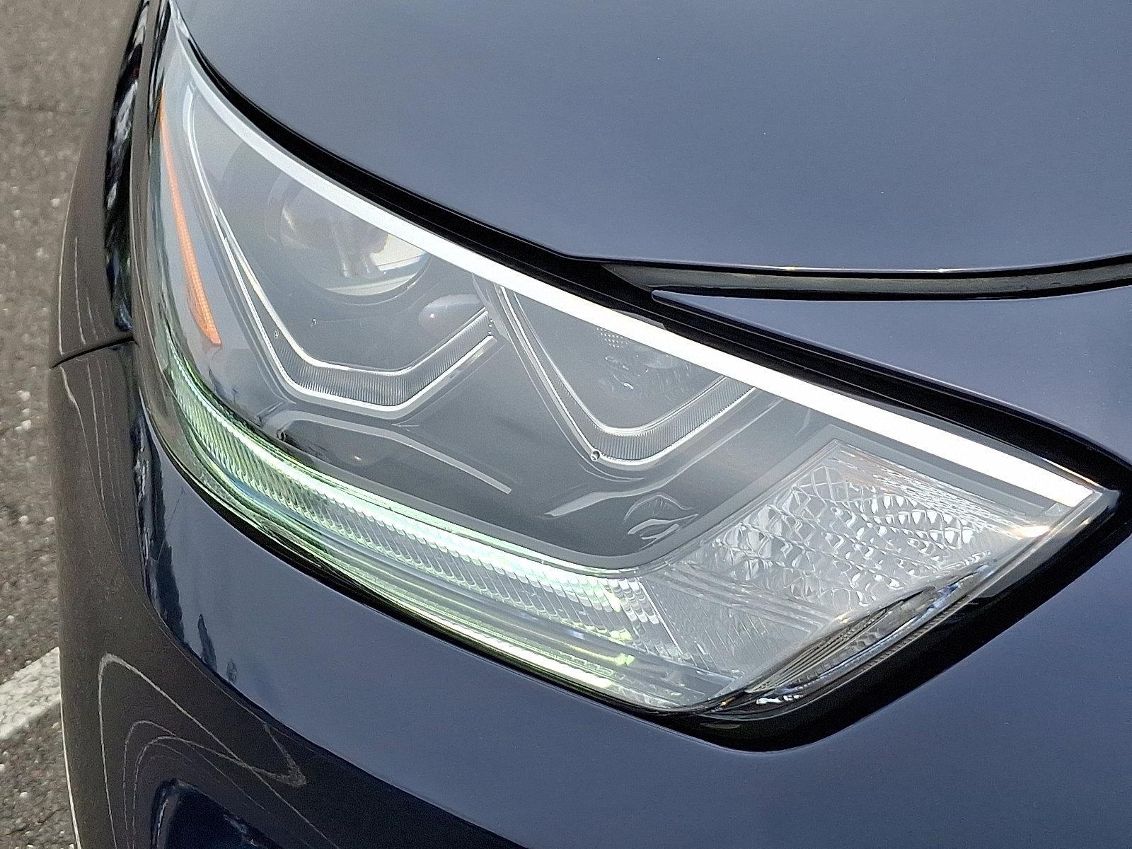 2025 Toyota Highlander Vehicle Photo in Trevose, PA 19053