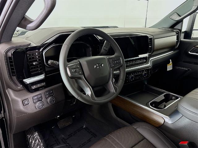 2025 Chevrolet Silverado 3500 HD Vehicle Photo in PUYALLUP, WA 98371-4149