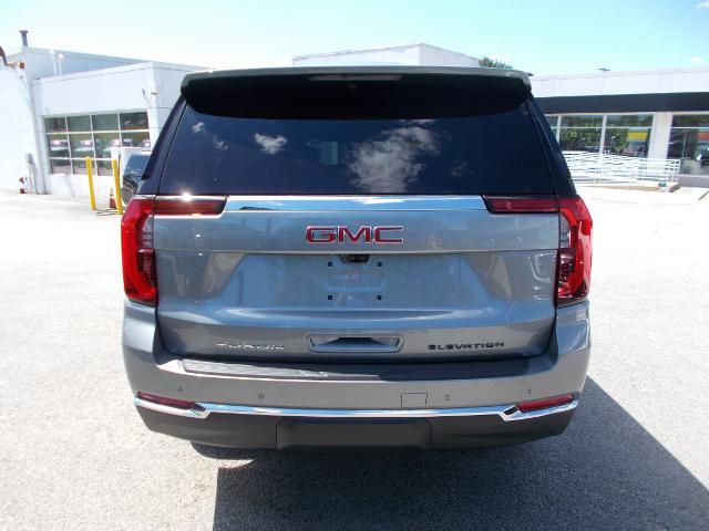 2025 GMC Yukon XL Vehicle Photo in LOWELL, MA 01852-4336