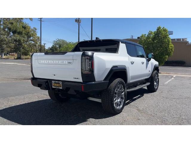 2025 GMC HUMMER EV Pickup Vehicle Photo in TURLOCK, CA 95380-4918