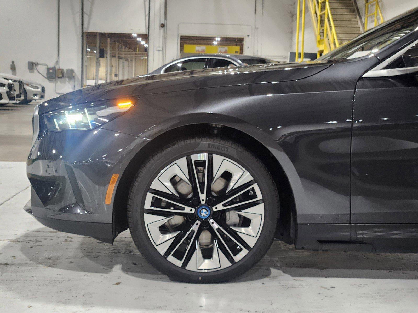 2025 BMW i5 Vehicle Photo in GRAPEVINE, TX 76051