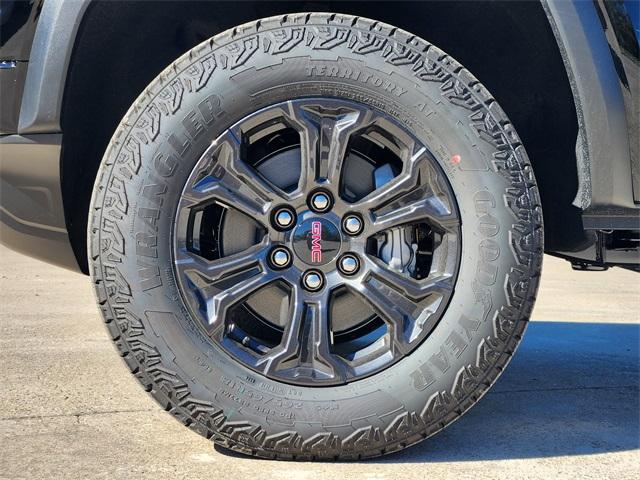 2024 GMC Canyon Vehicle Photo in GAINESVILLE, TX 76240-2013