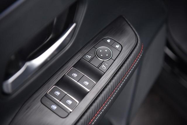2025 Nissan Kicks Vehicle Photo in Ballwin, MO 63011