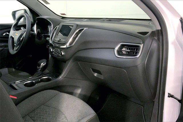 2024 Chevrolet Equinox Vehicle Photo in KANSAS CITY, MO 64114-4502