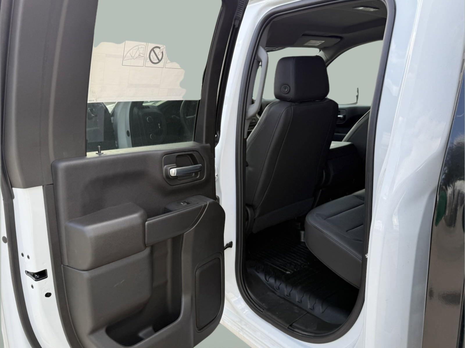 2024 Chevrolet Silverado 3500 HD Vehicle Photo in GEORGETOWN, TX 78626-7508