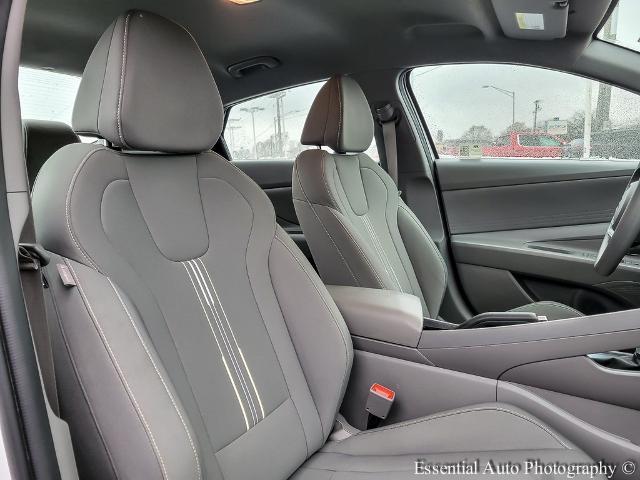 2024 Hyundai Elantra Vehicle Photo in OAK LAWN, IL 60453-2517