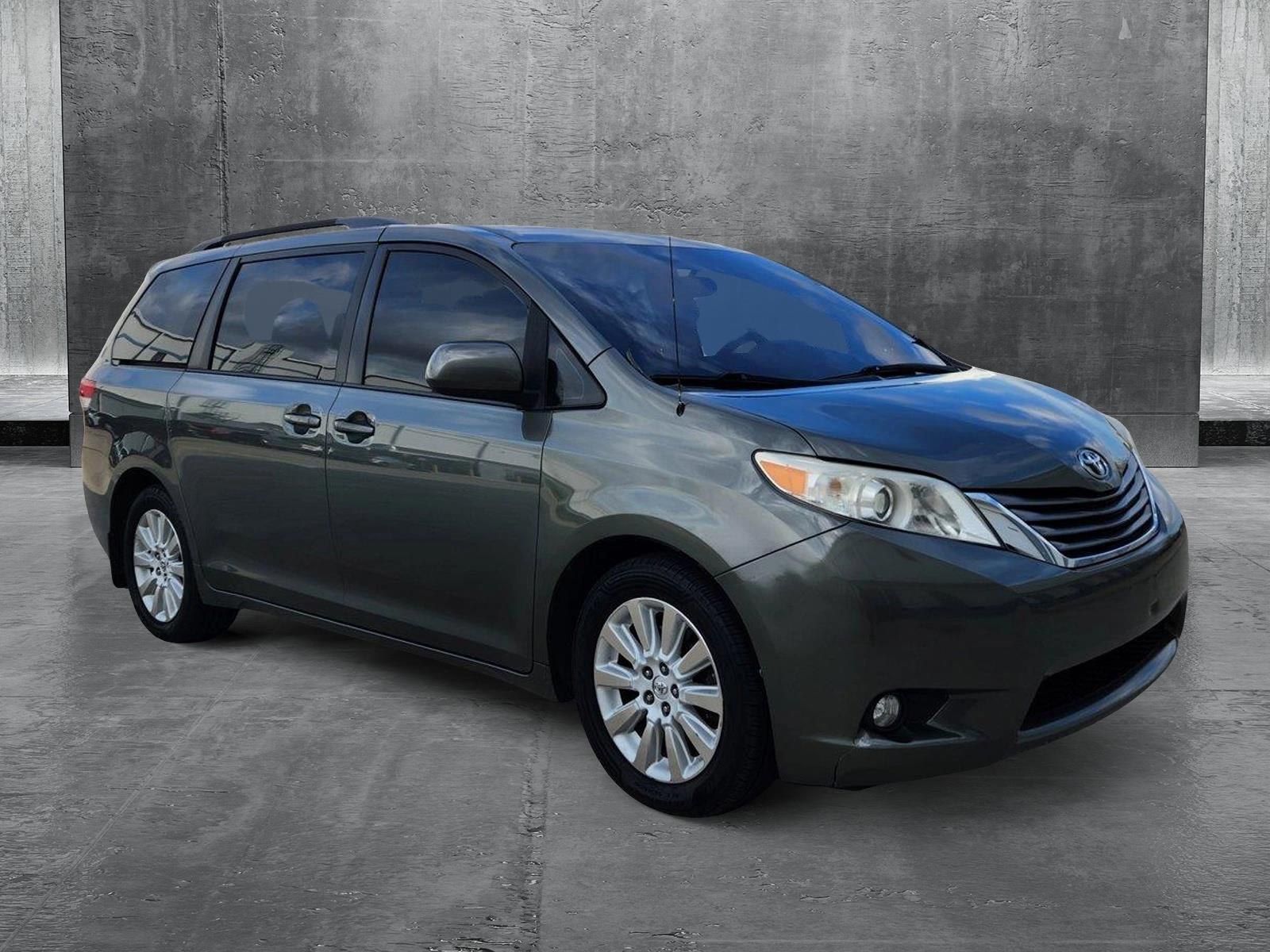 2014 Toyota Sienna Vehicle Photo in Winter Park, FL 32792