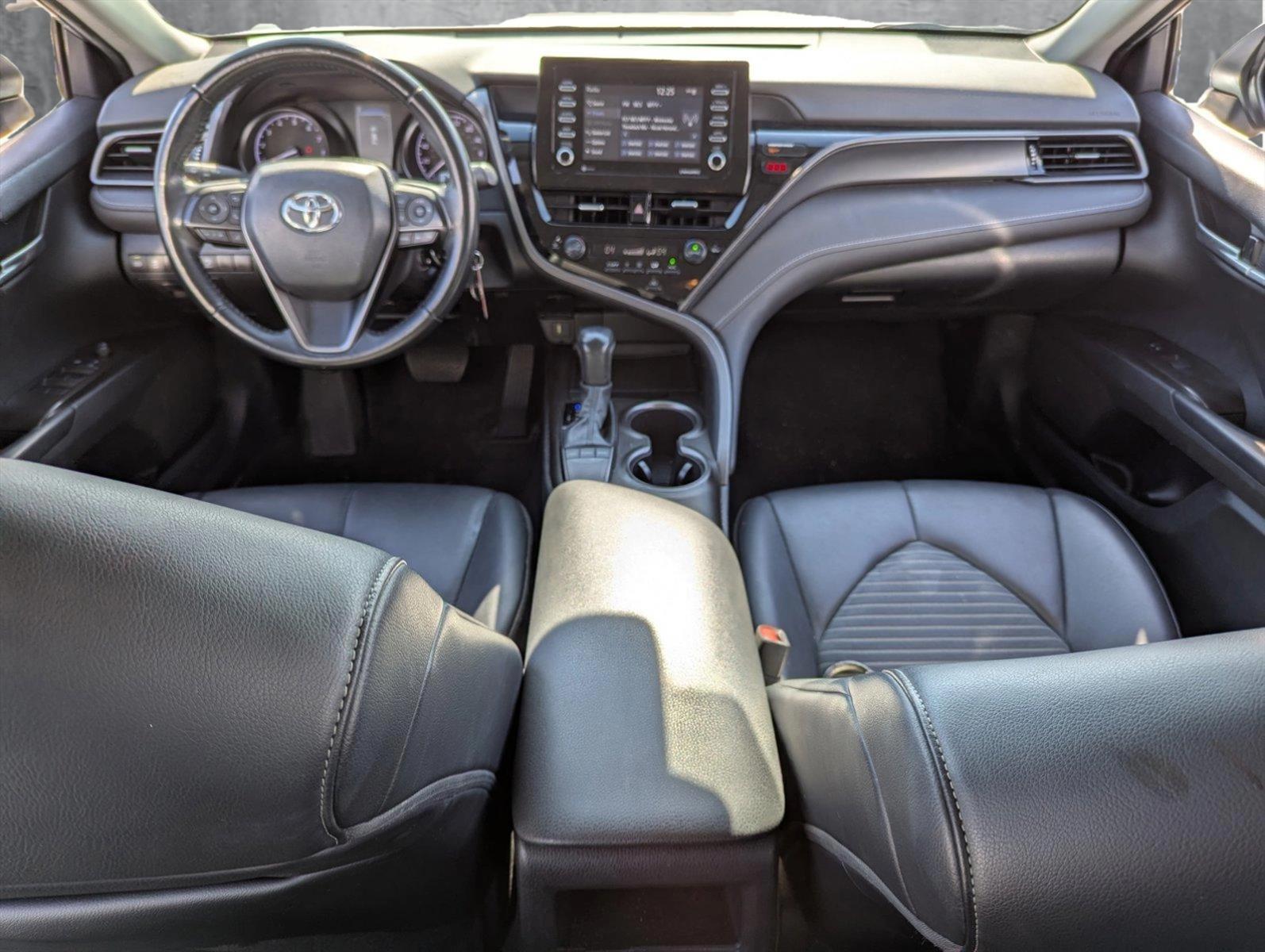 2022 Toyota Camry Vehicle Photo in Ft. Myers, FL 33907