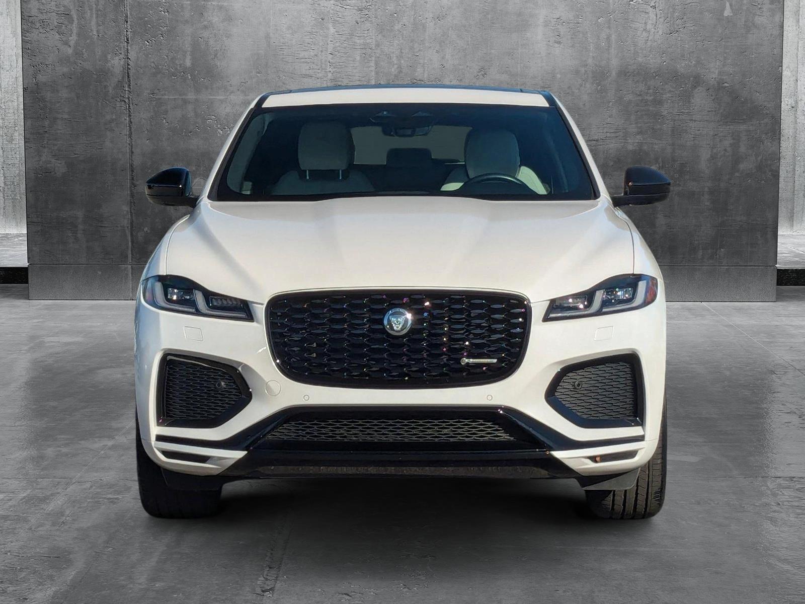 2024 Jaguar F-PACE Vehicle Photo in Sarasota, FL 34231