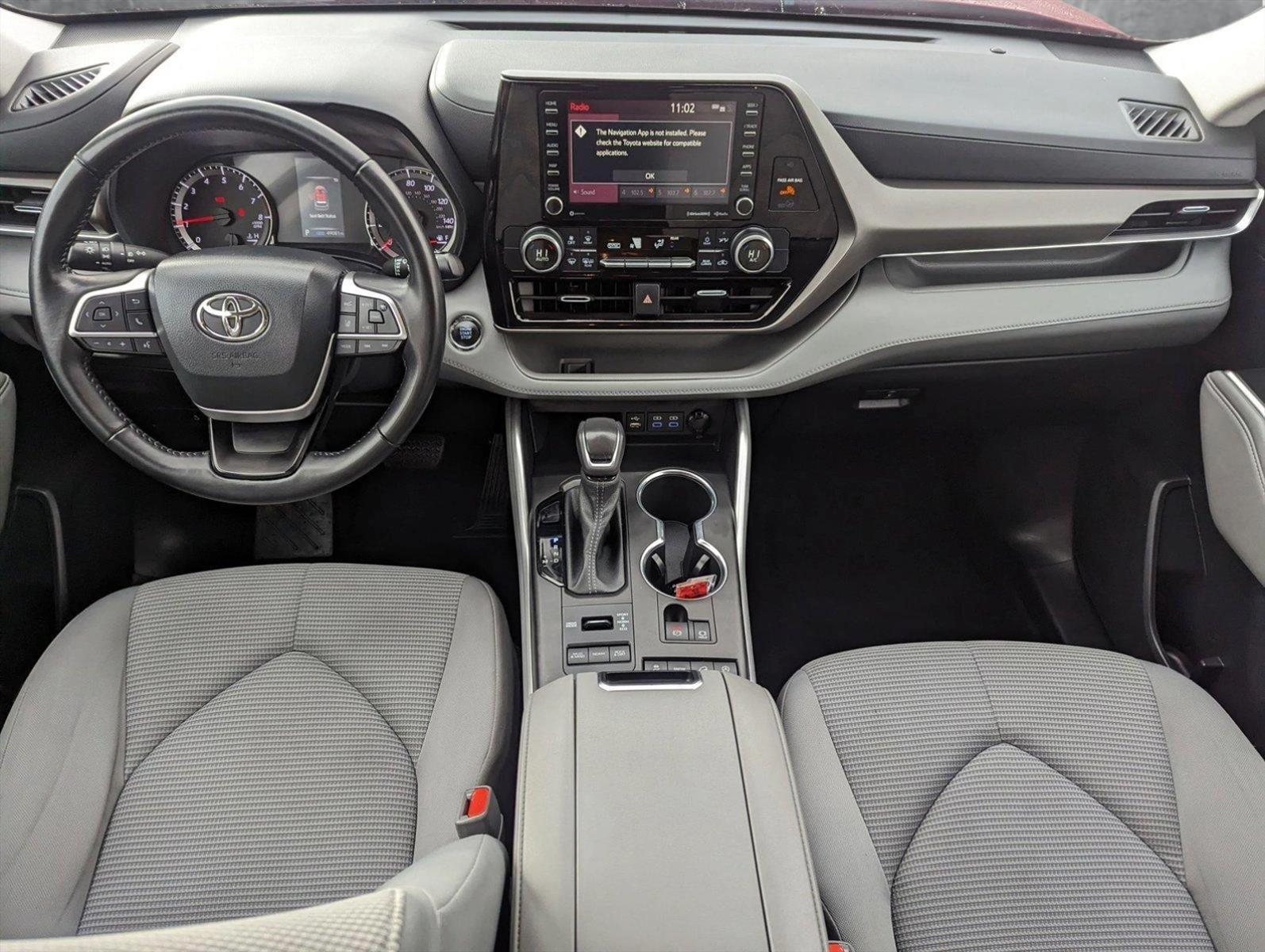 2022 Toyota Highlander Vehicle Photo in Spokane Valley, WA 99212