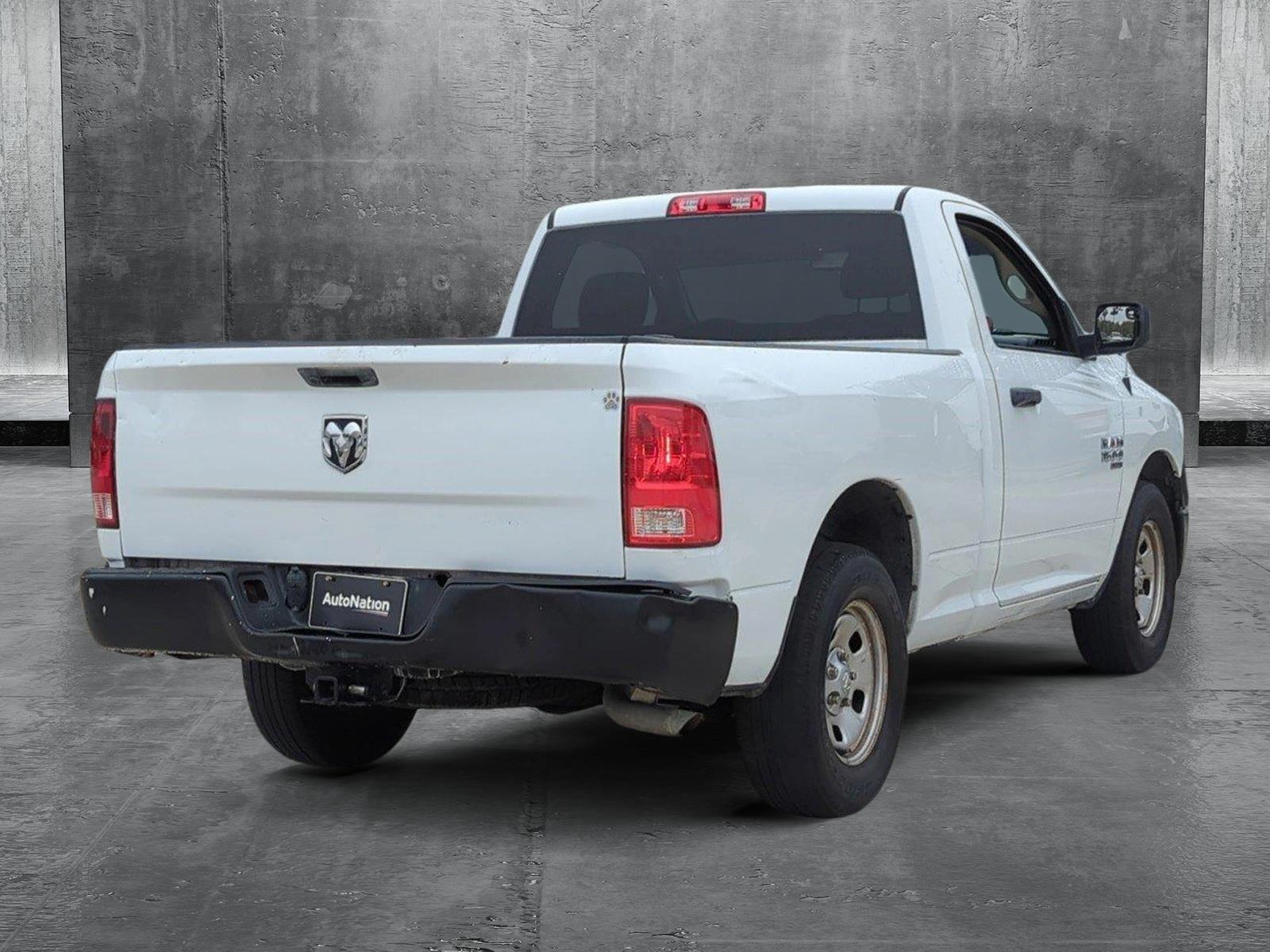 2020 Ram 1500 Classic Vehicle Photo in Pembroke Pines, FL 33027