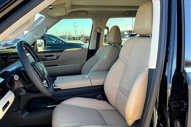 2025 INFINITI QX80 Vehicle Photo in San Antonio, TX 78230