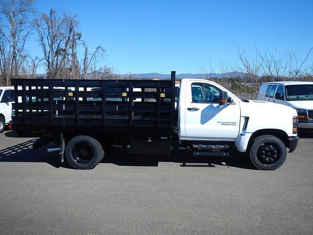 2024 Chevrolet Silverado Chassis Cab Vehicle Photo in JASPER, GA 30143-8655