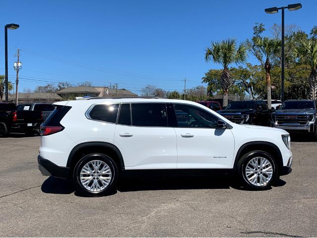 2025 GMC Acadia Vehicle Photo in BEAUFORT, SC 29906-4218