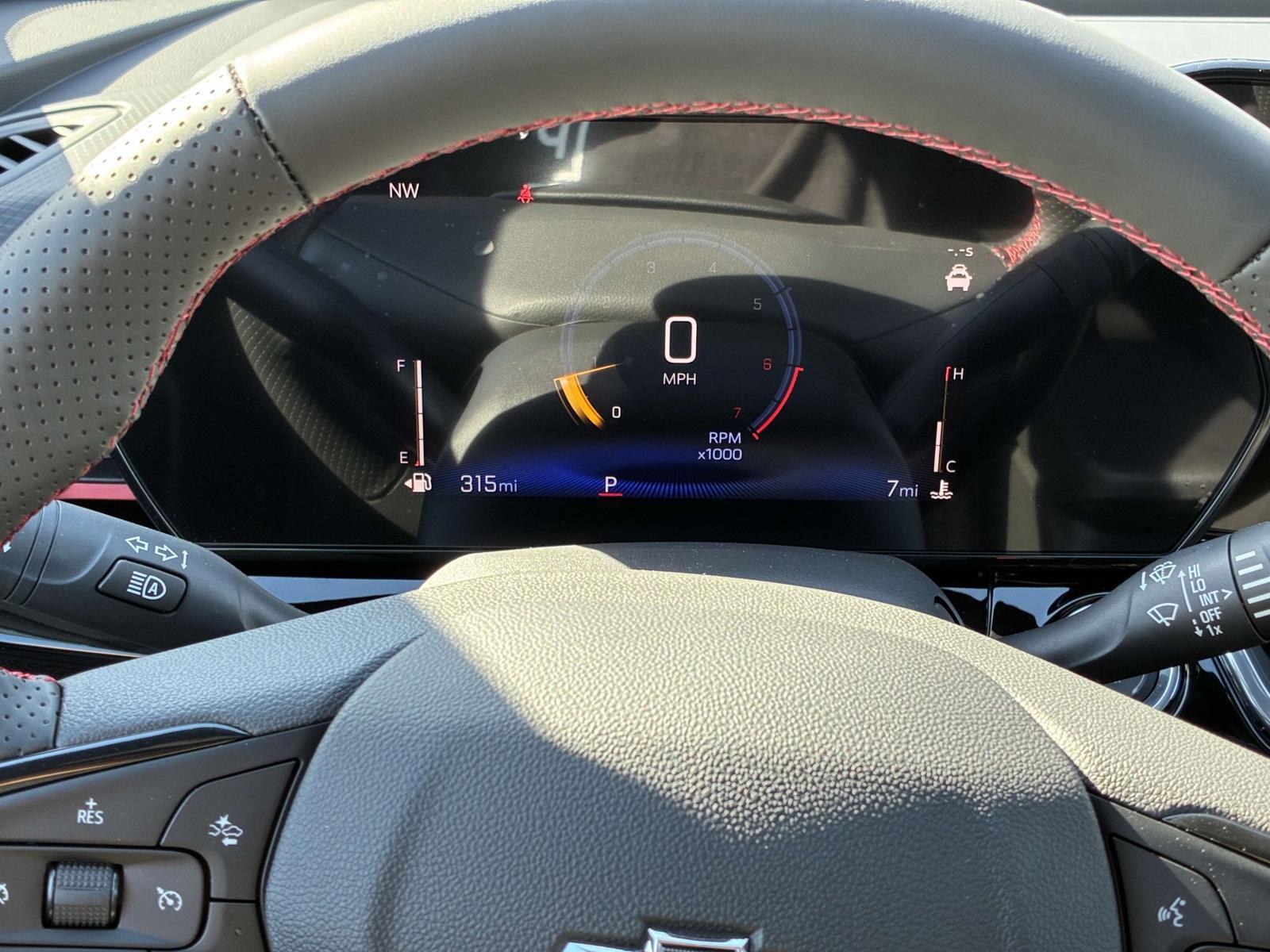 2025 Chevrolet Trax Vehicle Photo in LOS ANGELES, CA 90007-3794
