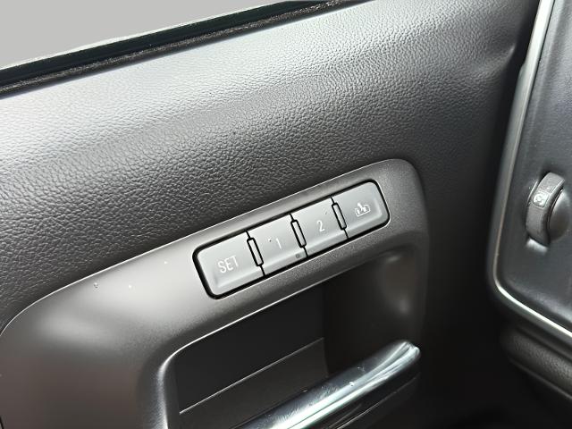 2017 Chevrolet Silverado 2500 HD Vehicle Photo in MADISON, WI 53713-3220