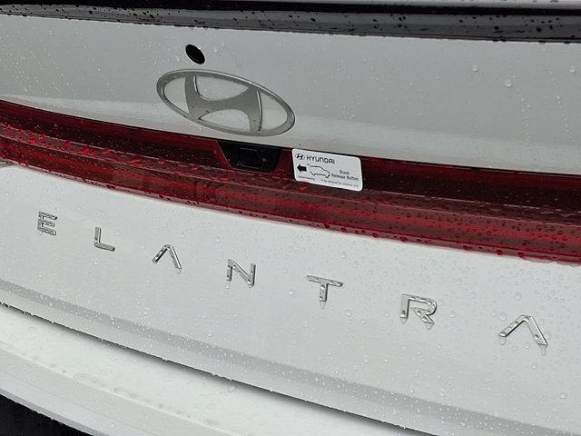 2025 Hyundai ELANTRA Hybrid Vehicle Photo in Harrisburg, PA 17111