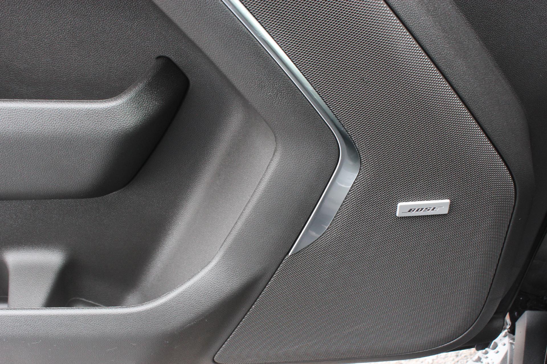 2025 GMC Yukon XL Vehicle Photo in AURORA, CO 80012-4011