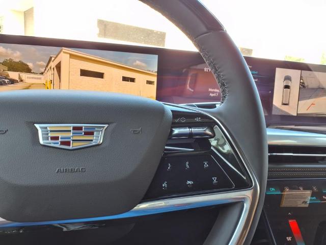 2025 Cadillac Escalade Vehicle Photo in TAMPA, FL 33612-3404