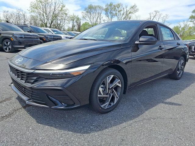 2025 Hyundai ELANTRA Hybrid Vehicle Photo in Harrisburg, PA 17111