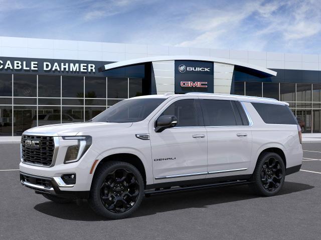 2025 GMC Yukon XL Vehicle Photo in TOPEKA, KS 66609-0000
