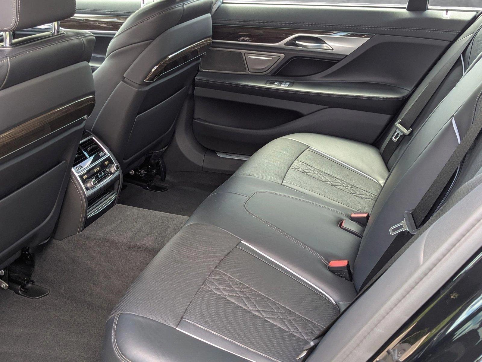 2021 BMW 740i Vehicle Photo in Miami, FL 33169